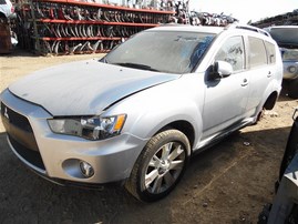 2012 MITSUBISHI OUTLANDER SE SILVER 2.4 AT 4WD 214000 width=